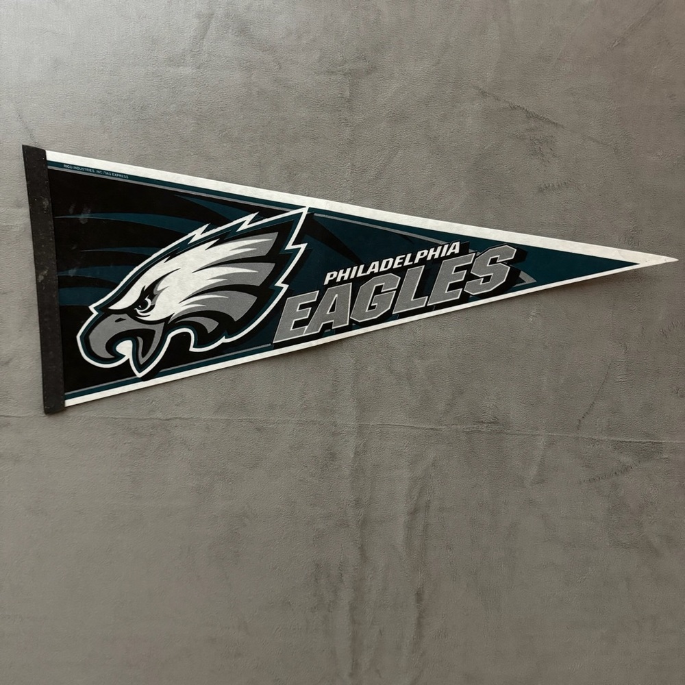 NFL Philadelphia Eagles Pennant Green Black White